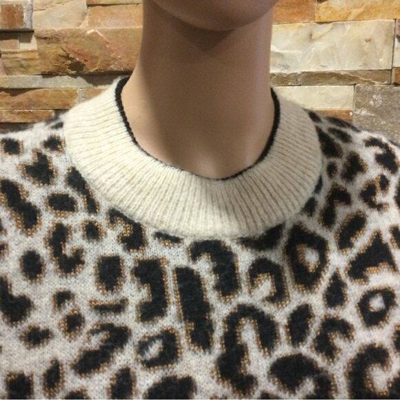 VERONICA BEARD Marly Leopard Print Sweater - Picture 7 of 8